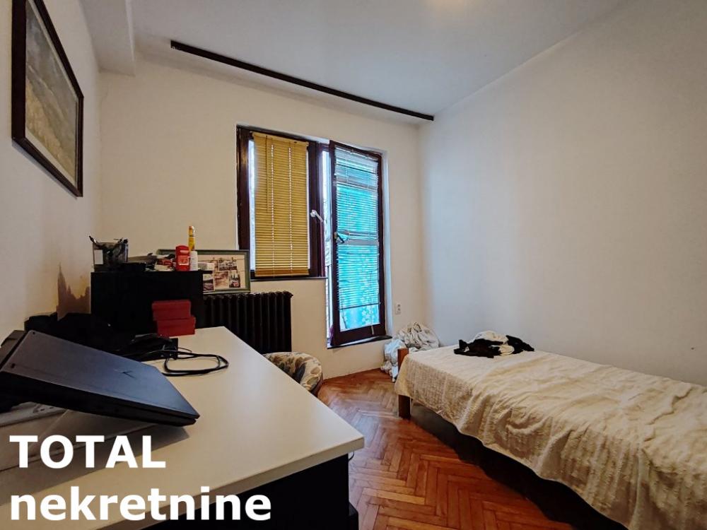 Slika 5 - Stan,NOVI SAD,CENTAR,kv: 67.00, € 154100, ID: 1101775