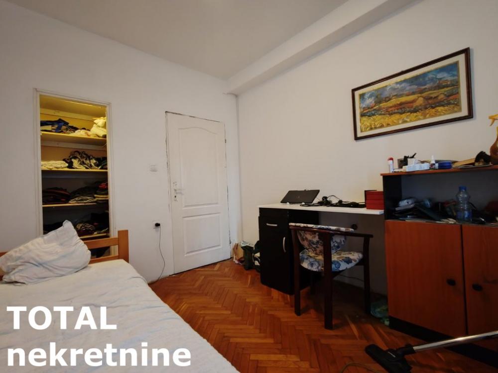 Slika 6 - Stan,NOVI SAD,CENTAR,kv: 67.00, € 154100, ID: 1101775