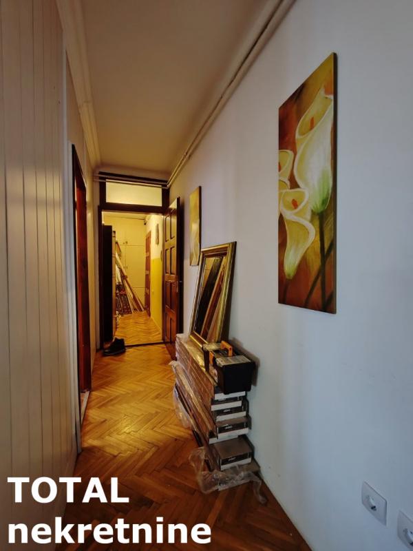 Slika 8 - Stan,NOVI SAD,CENTAR,kv: 67.00, € 154100, ID: 1101775