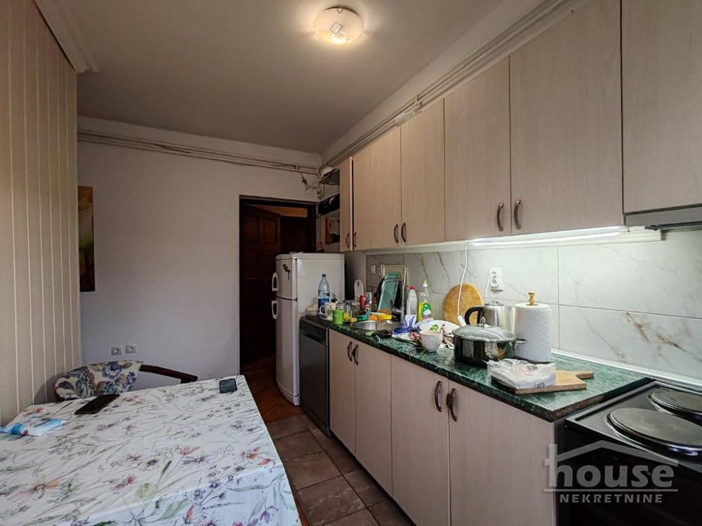 Slika 10 - Stan,NOVI SAD,CENTAR,kv: 67.00, € 154100, ID: 1064927