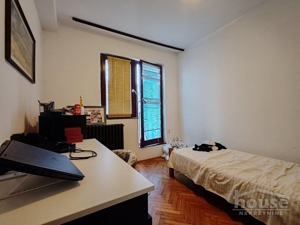 Slika 5 - Stan,NOVI SAD,CENTAR,kv: 67.00, € 154100, ID: 1064927