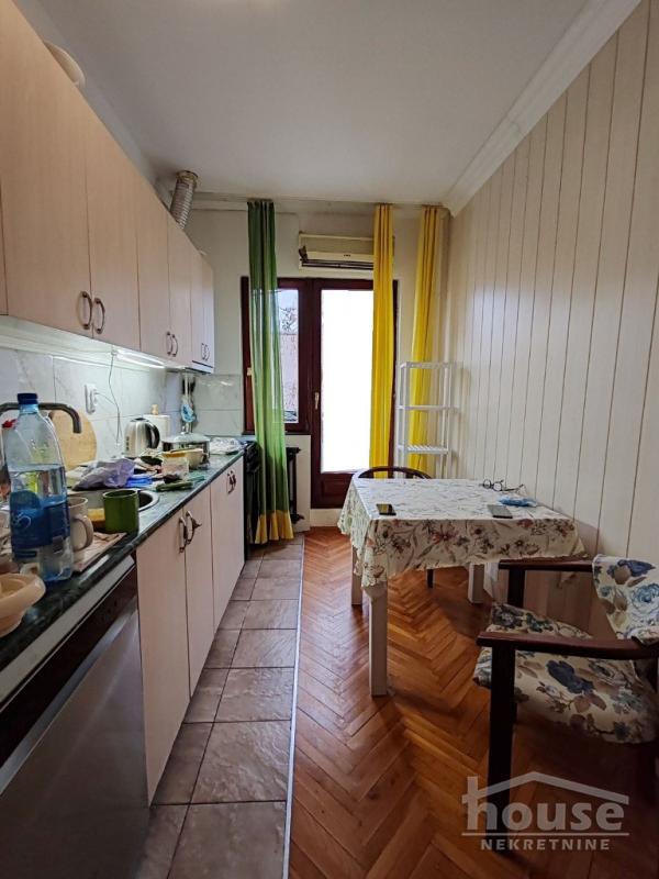 Slika 11 - Stan,NOVI SAD,CENTAR,kv: 67.00, € 154100, ID: 1064927