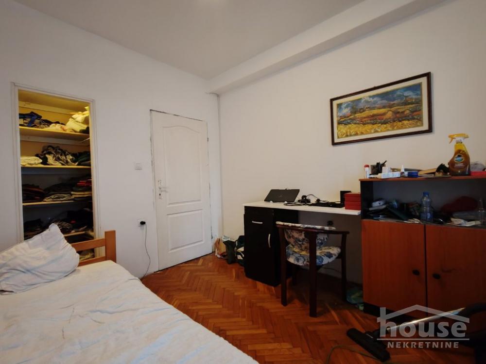 Slika 6 - Stan,NOVI SAD,CENTAR,kv: 67.00, € 154100, ID: 1064927