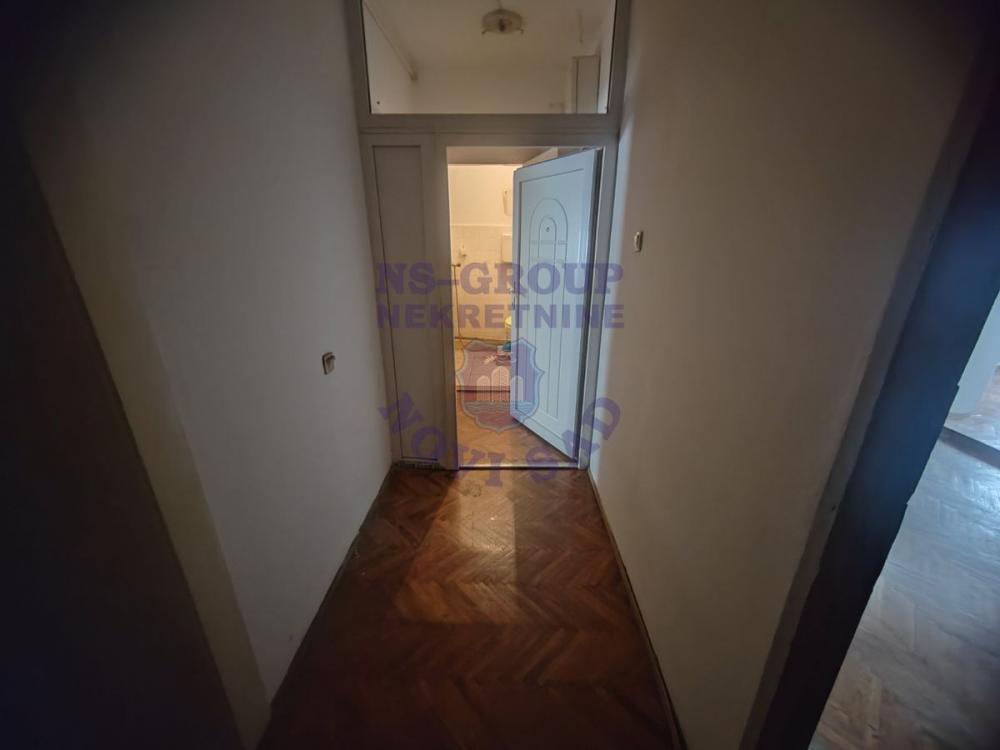 Slika 5 - š:559593 Trosoban stan Kej