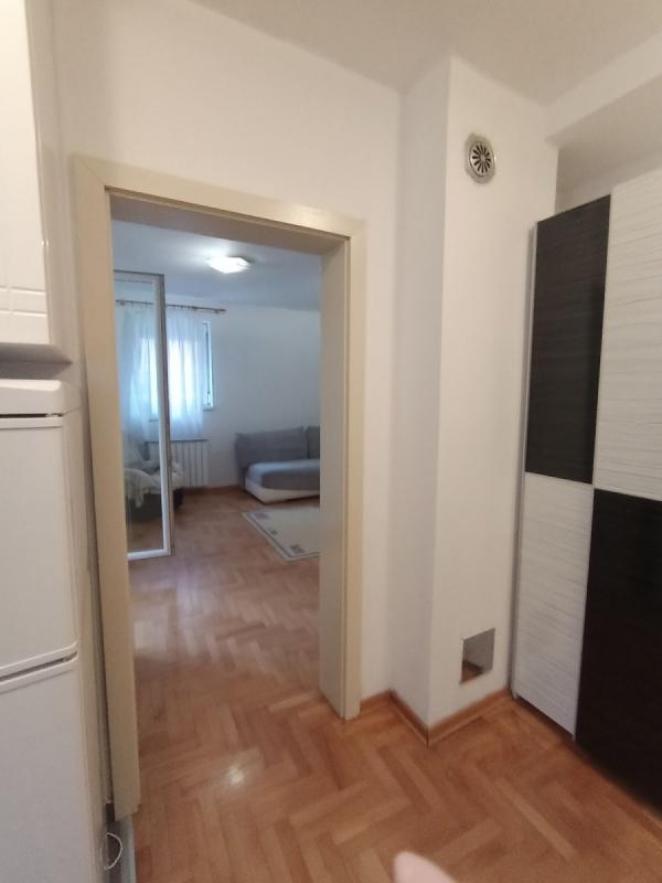 Slika 8 - Stan,NOVI SAD,NOVO NASELJE,kv: 36.00, € 99900, ID: 1058975