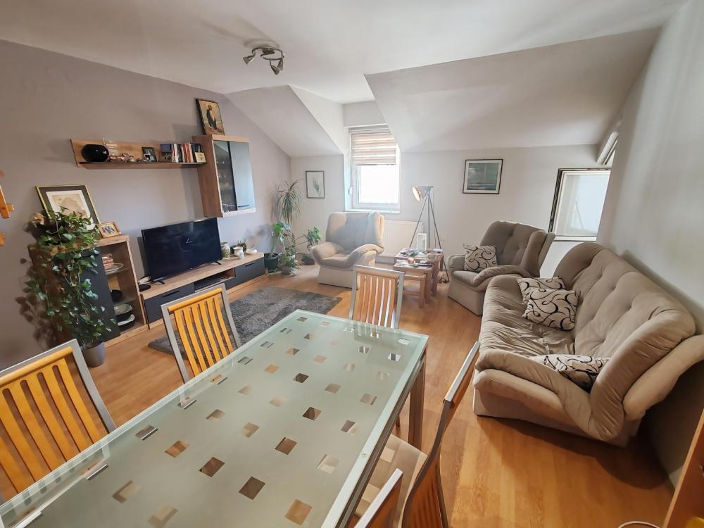 Slika 3 - Stan,NOVI SAD,SALAJKA,kv: 91.00, € 205000, ID: 1058984