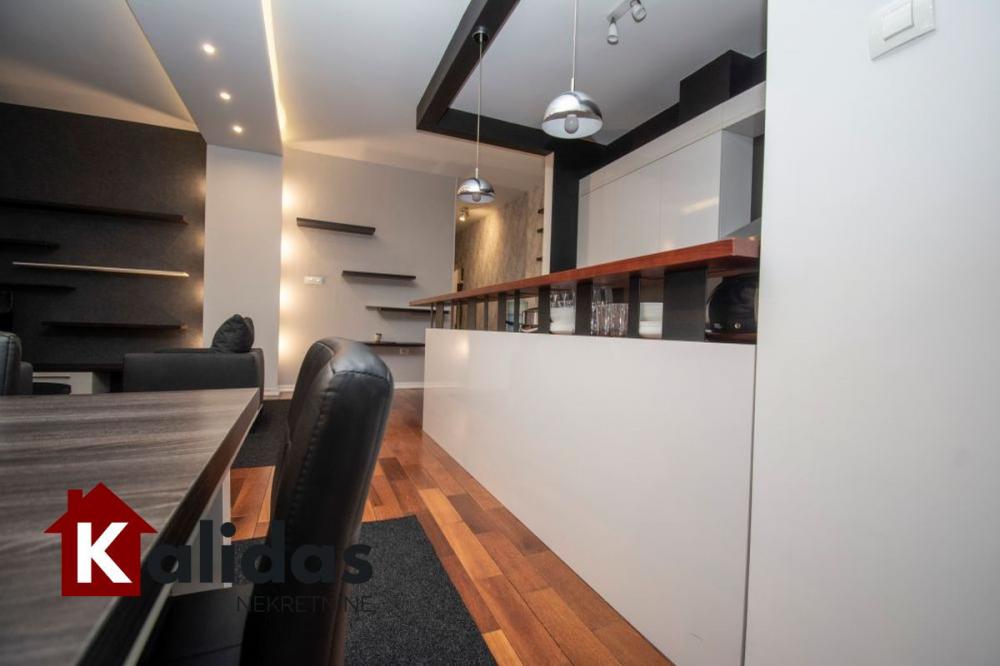 Slika 5 - Stan,NOVI SAD,BULEVAR EVROPE,kv: 114, € 350200, ID: 1008356