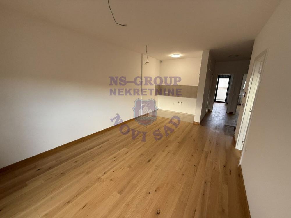 Slika 2 - Nov - Luksuzan stan - Useljiv 