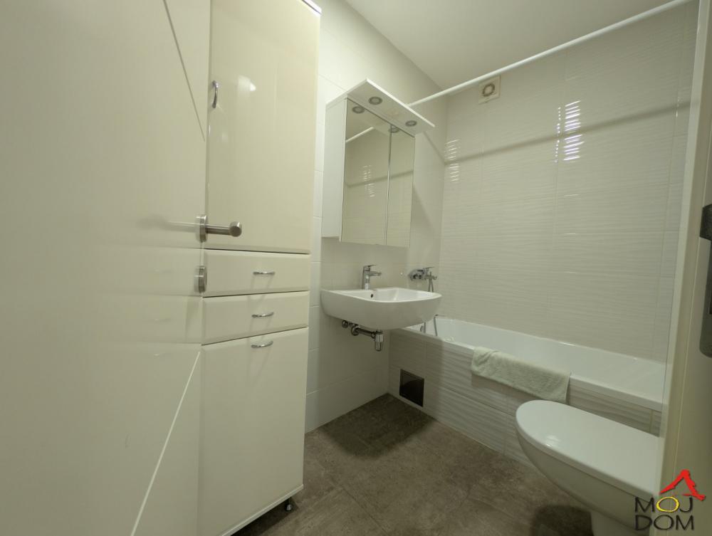 Slika 6 - Stan,NOVI SAD,SOCIJALNO,kv: 56, € 247200, ID: 1027023