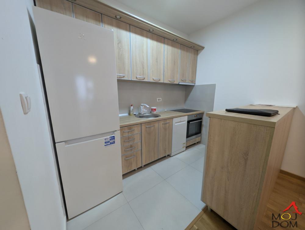 Slika 11 - Stan,NOVI SAD,SOCIJALNO,kv: 56, € 247200, ID: 1027023