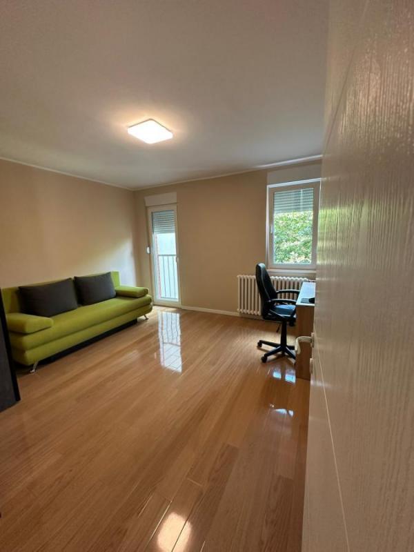 Slika 8 - Renoviran trosoban stan na Novom naselju