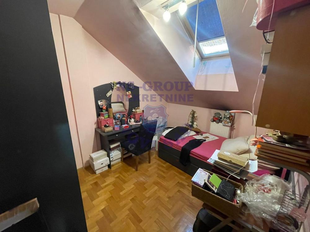 Slika 10 - Troiposoban stan na potezu Bulevara Oslobodjenja!