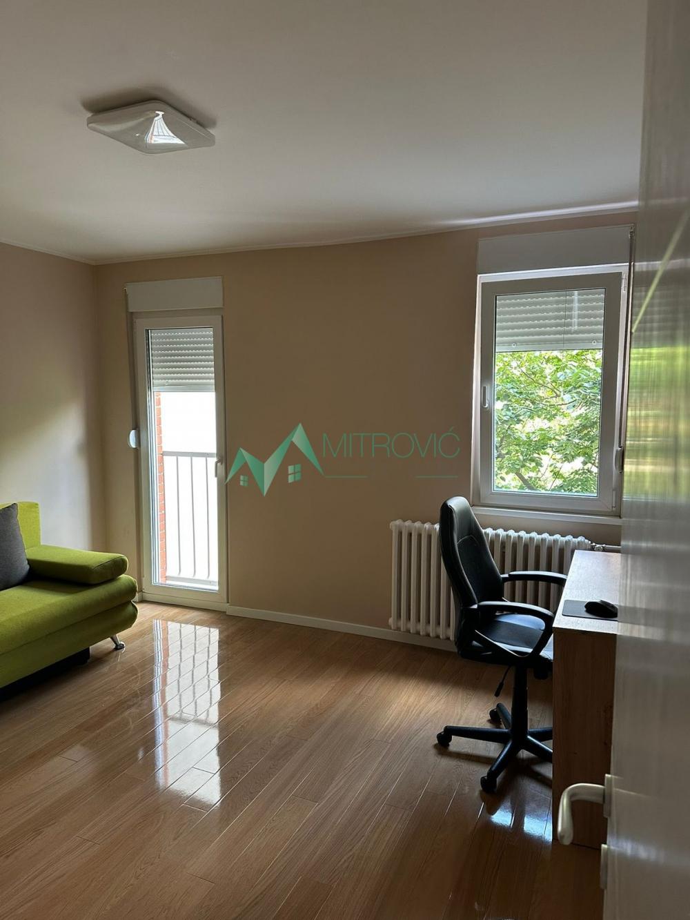 Slika 11 - Novo naselje, Šonsi, 80m2. Odličan trosoban stan. 