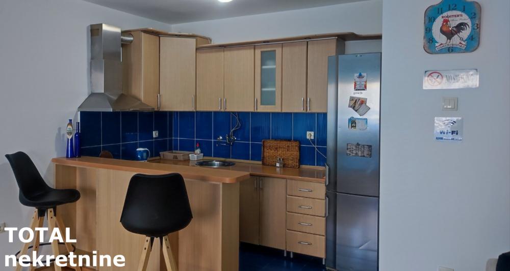 Slika 2 - Stan,NOVI SAD,BULEVAR PATRIJARHA PAVLA,kv: 51.00, € 130000, ID: 1100914