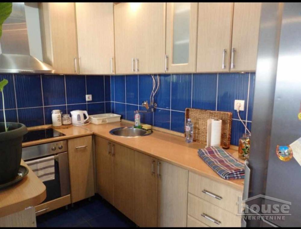 Slika 3 - Stan,NOVI SAD,BULEVAR PATRIJARHA PAVLA,kv: 51.00, € 130000, ID: 1064066