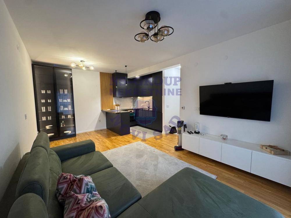 Glavna slika -Š: 559694 Dvosoban na Novom Naselju!