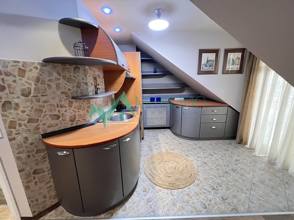 Slika 6 - Novi Sad, Centar - Dvosoban, kompletno namešten stan - strogi centar  