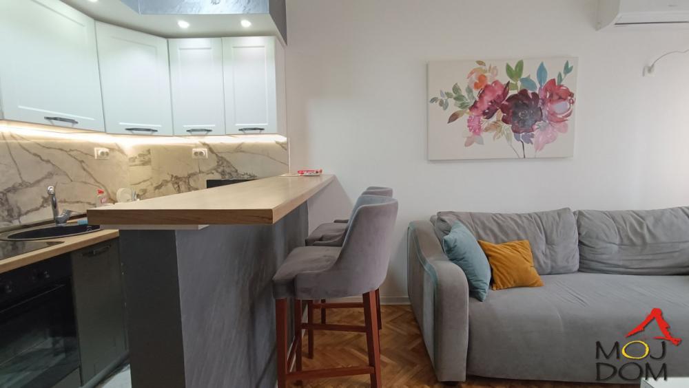 Slika 3 - Stan,NOVI SAD,NOVA DETELINARA,kv: 37, € 189000, ID: 1031410