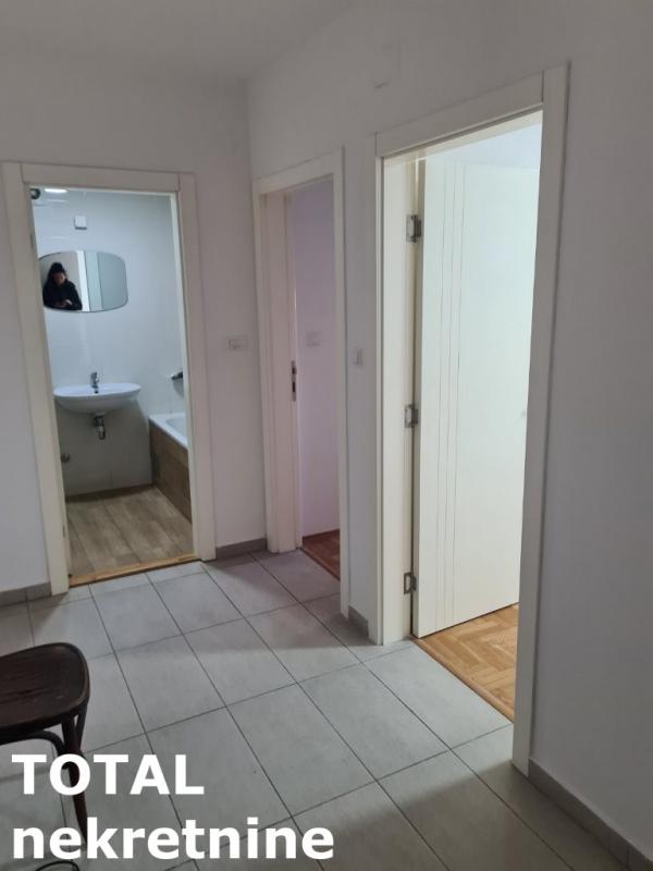 Slika 2 - Stan,NOVI SAD,TELEP,kv: 50.00, € 125000, ID: 1101859