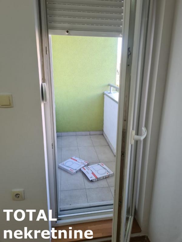 Slika 6 - Stan,NOVI SAD,TELEP,kv: 50.00, € 125000, ID: 1101859