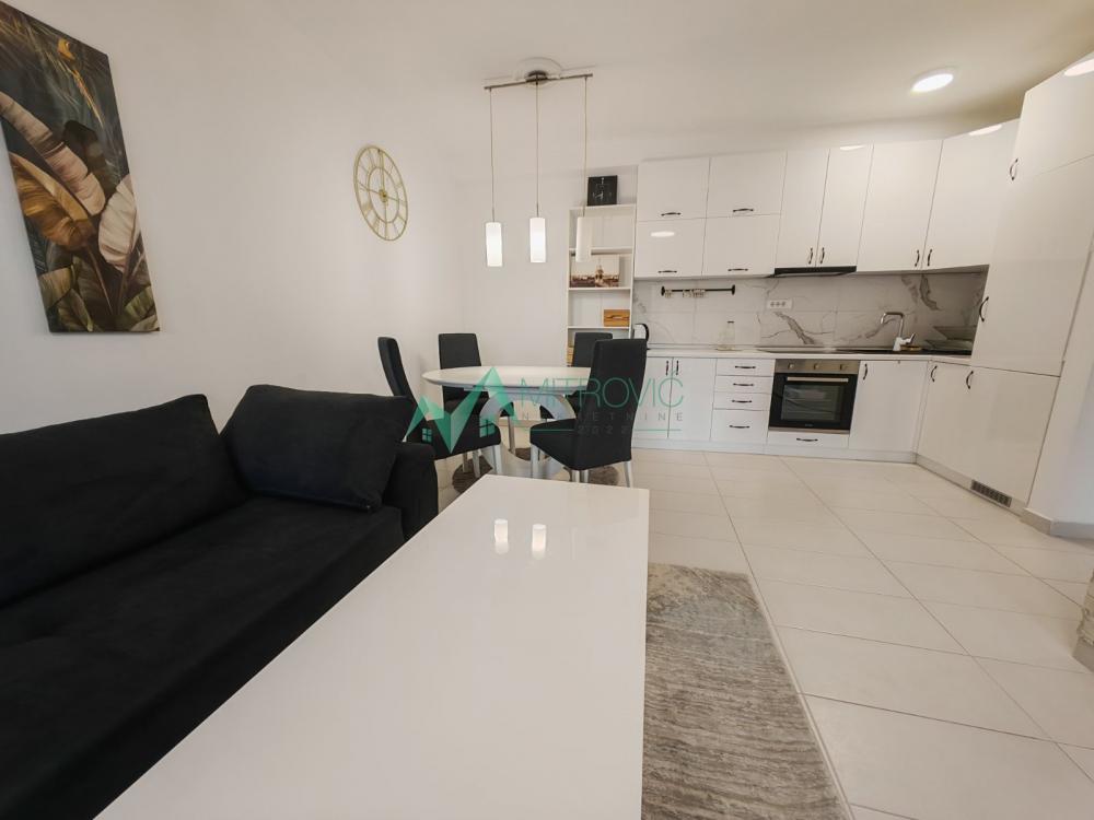 Slika 5 - Podbara, 55m2. Noviji dvosoban namešten stan. 