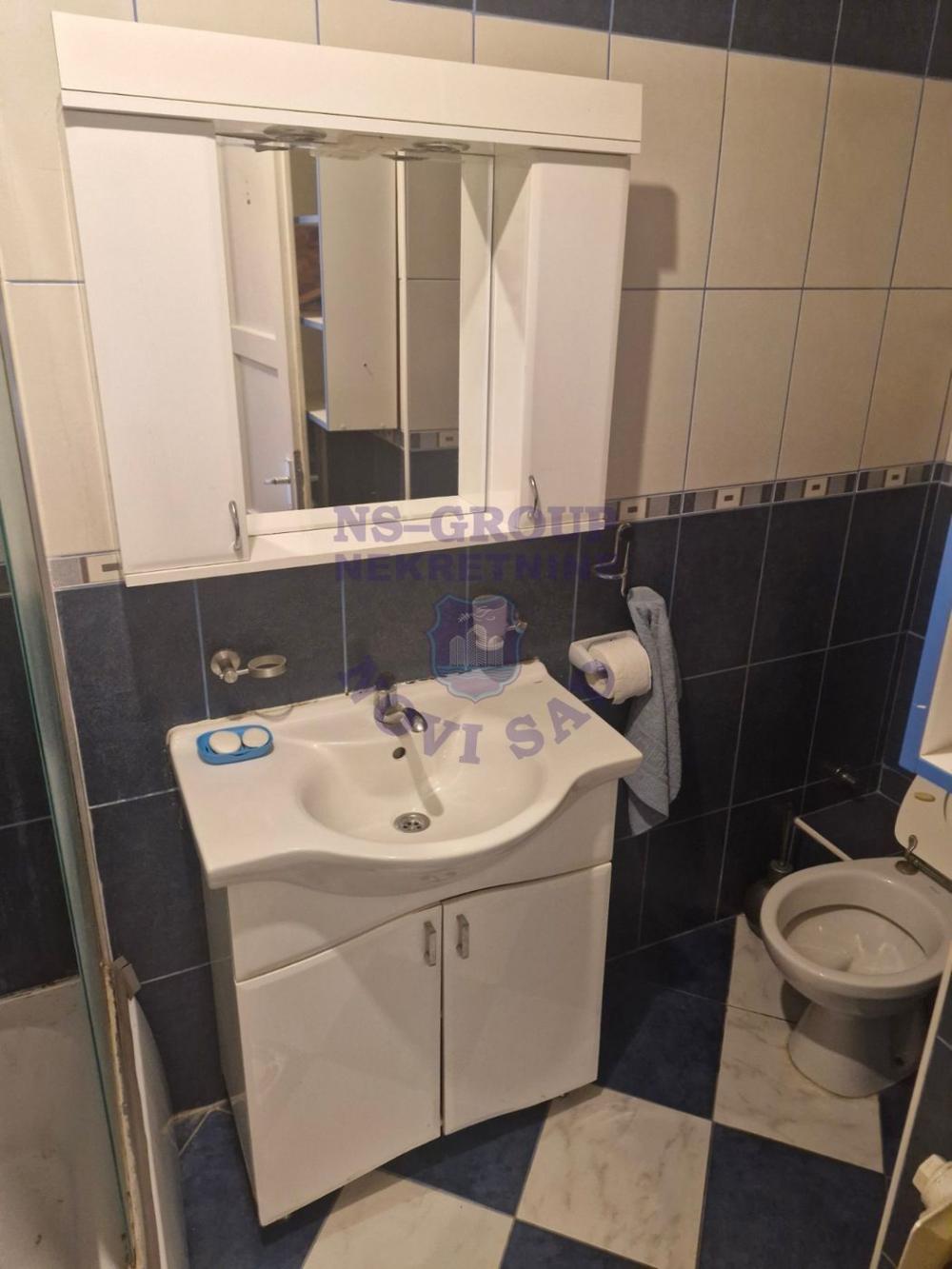 Slika 9 - Jednosoban, 38m2, Beogradski kej Novi Sad, sa terasom, ima lift