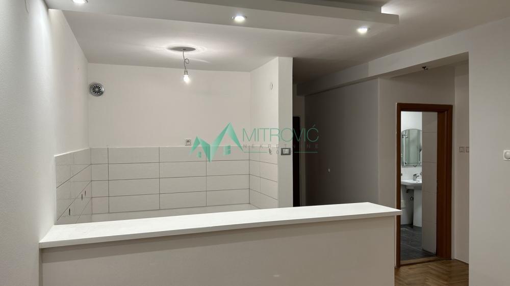 Slika 1 - Nova Detelinara, 54m2. Dvosoban stan. 