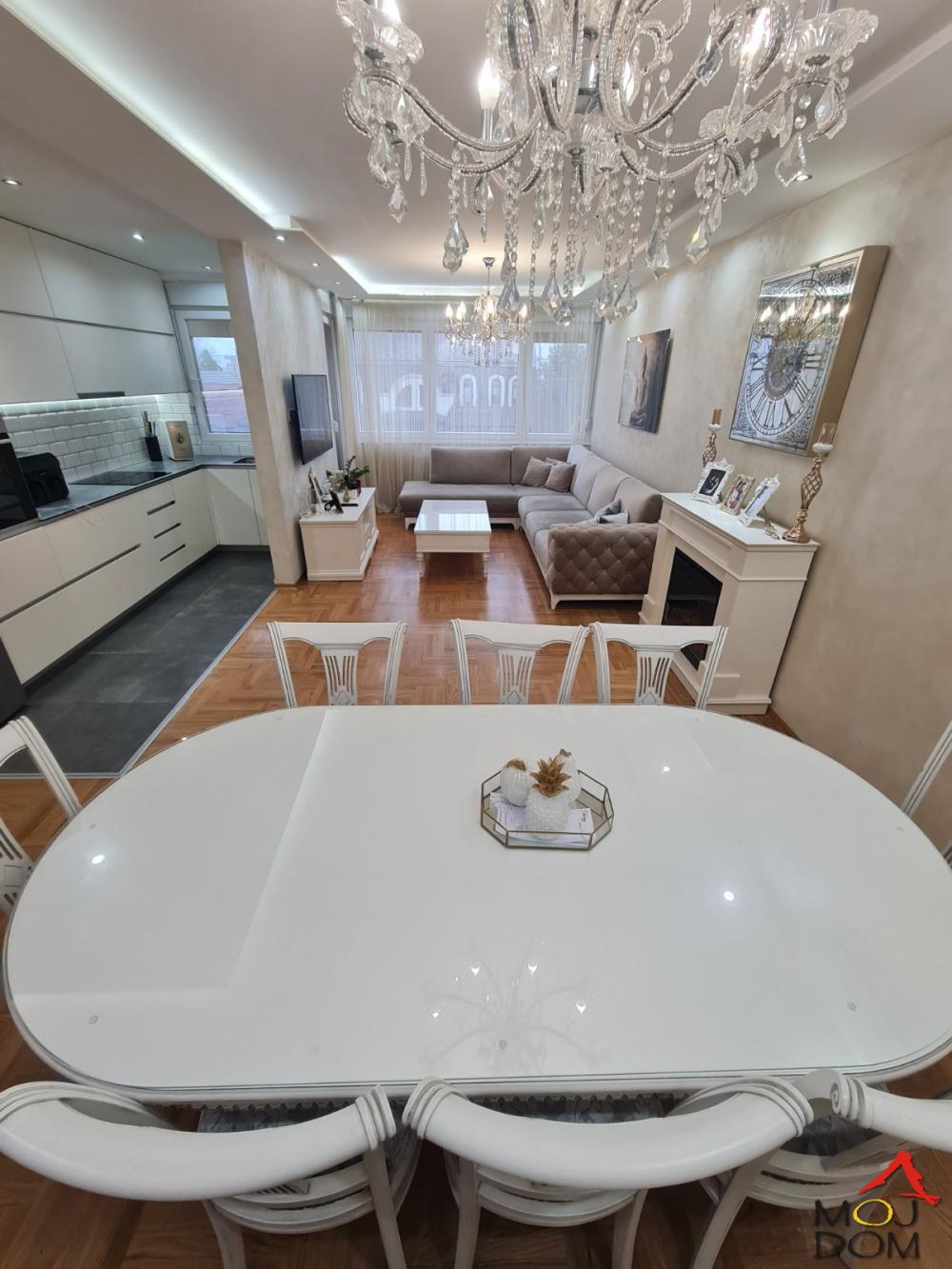 Slika 2 - Stan,NOVI SAD,TELEP,kv: 90, € 221450, ID: 1031435