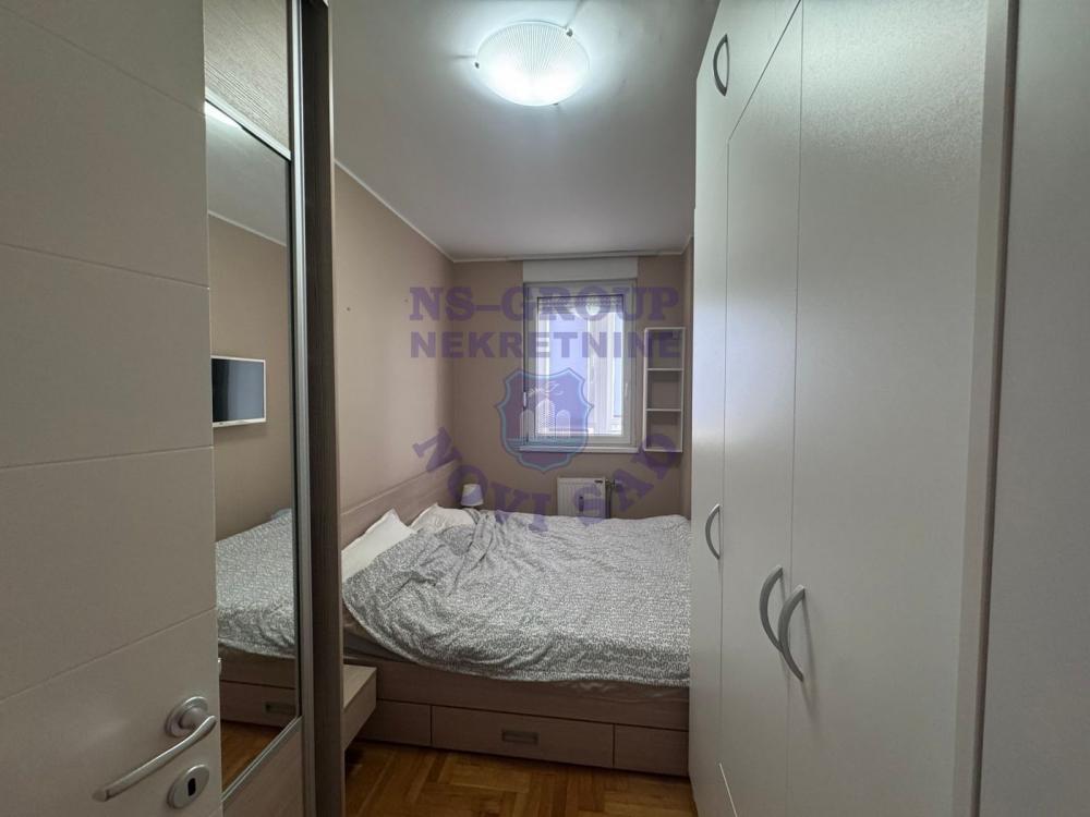 Slika 9 - Trosoban, 62m2, Salajka (Partizanska ulica) Novi Sad