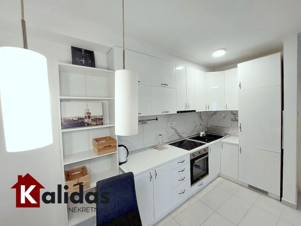 Slika 8 - Stan,NOVI SAD,PODBARA,kv: 55, € 159650, ID: 1008357