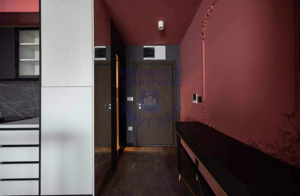 Slika 4 - Lux garsonjera na Sajmu! PDV u ceni! 