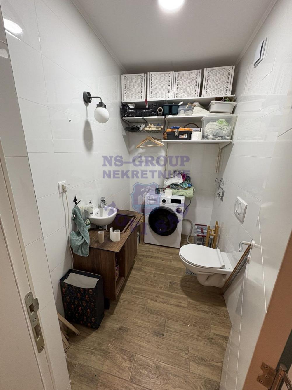 Slika 7 - Četvorosoban na Petrovaradinu!