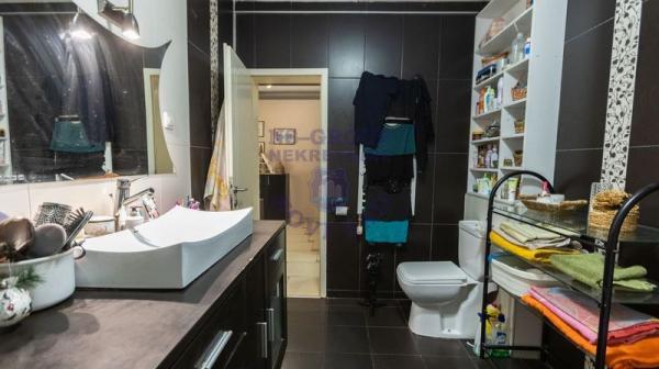 Slika 6 - Trosoban, 81m2, Telep Novi Sad, sa terasom