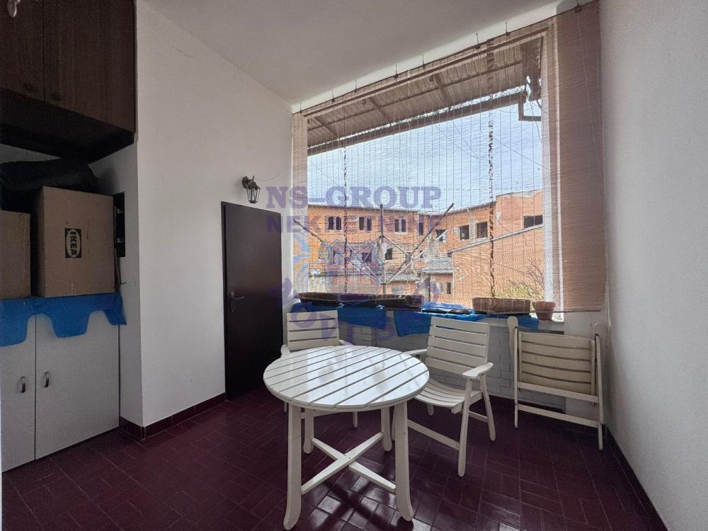 Slika 3 - Četvorosoban, 119m2, Novi Sad centar Novi Sad, sa terasom