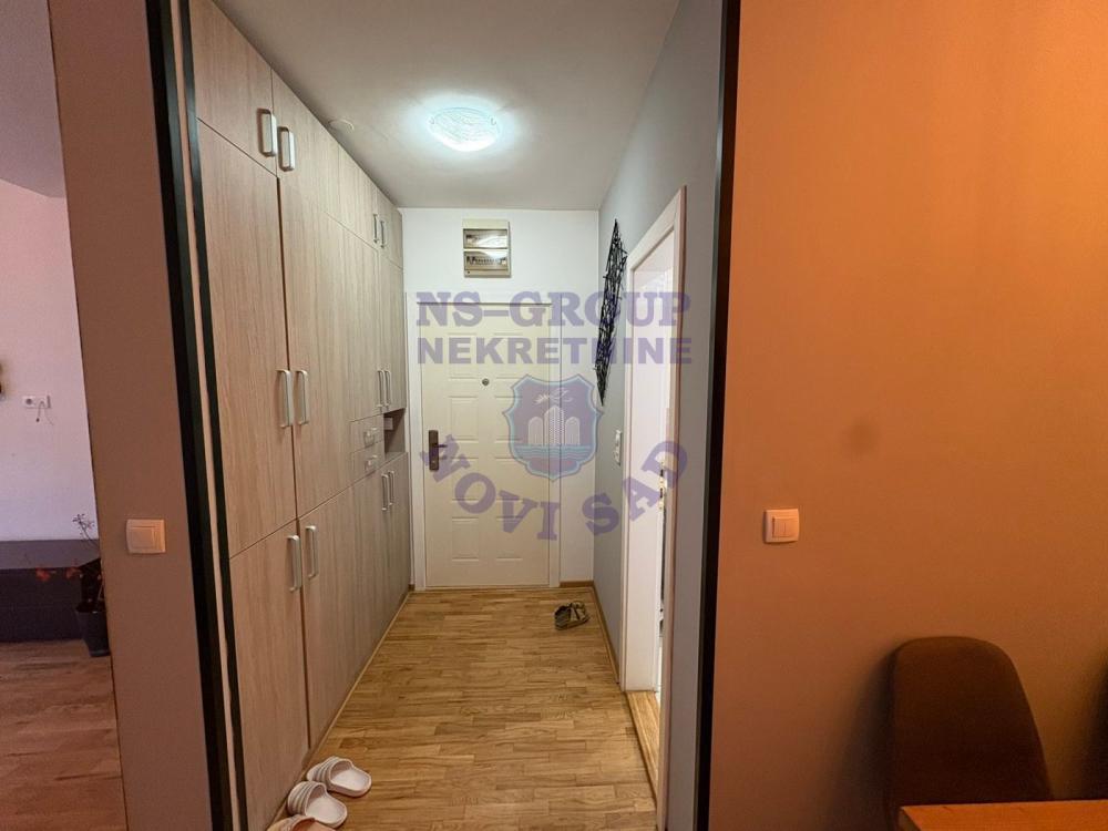 Slika 8 - ODLICAN DVOSOBAN STAN NA GRBAVICI