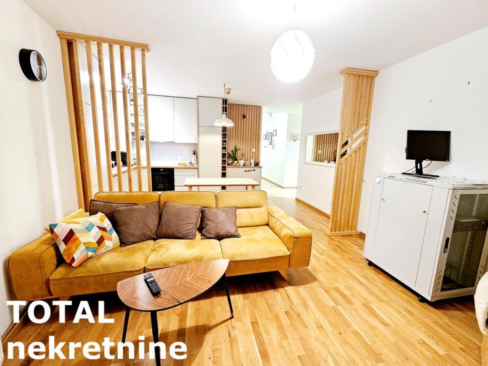 Glavna slika -Stan,PETROVARADIN,PETROVARADIN,kv: 83.00, € 198000, ID: 1101891