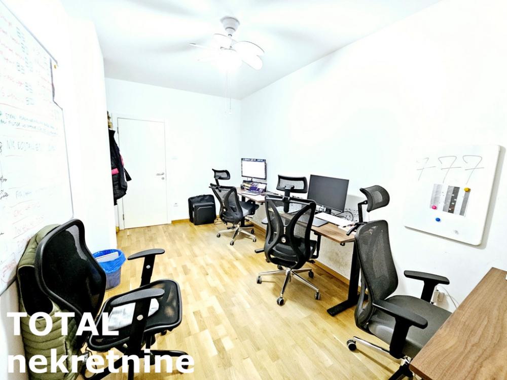 Slika 5 - Stan,PETROVARADIN,PETROVARADIN,kv: 83.00, € 198000, ID: 1101891