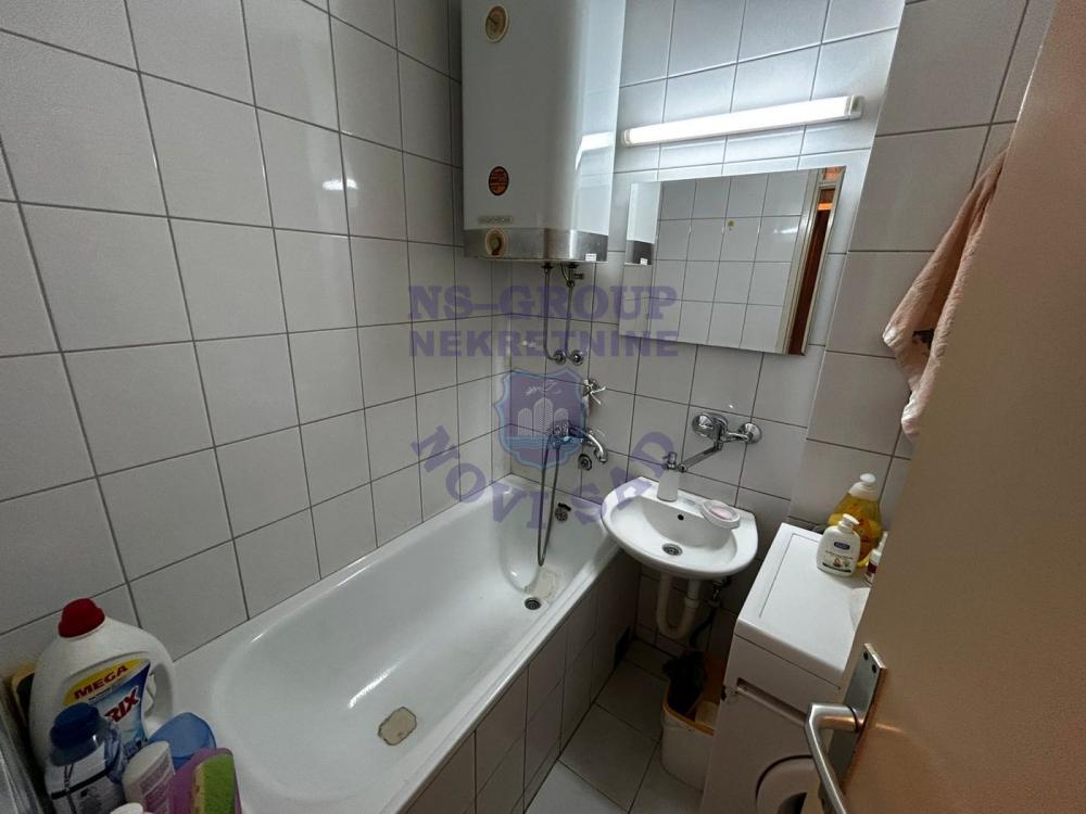 Slika 8 - Troiposoban, 86m2, Socijalno Novi Sad