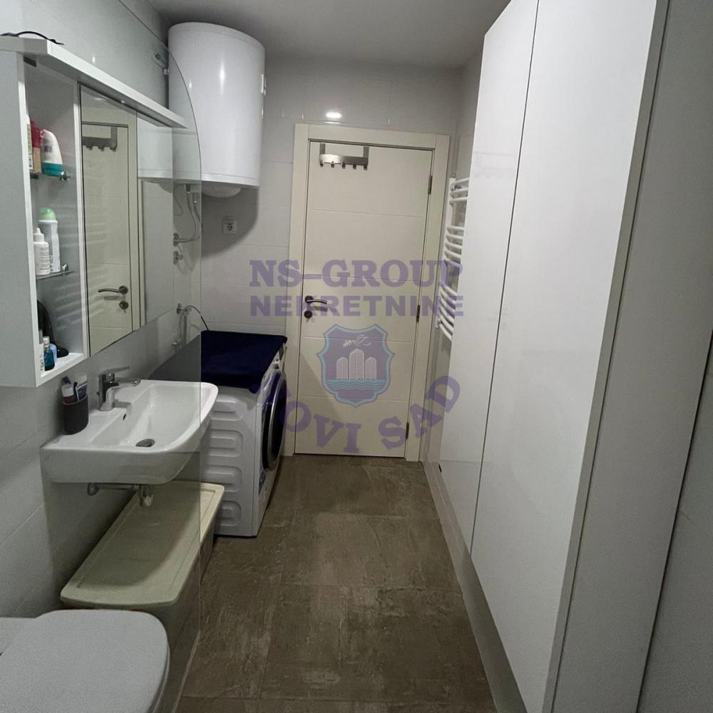 Slika 10 - Odličan trosoban stan na Socijalnom! 