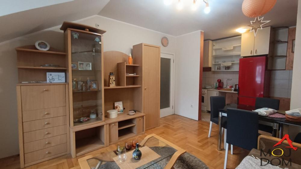 Slika 1 - Stan,NOVI SAD,NOVA DETELINARA,kv: 55, € 149865, ID: 1030959