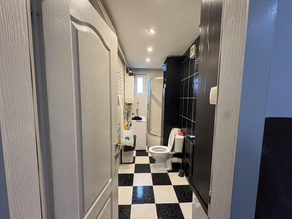 Slika 6 - Dvoiposoban stan na Grbavici,prilika!