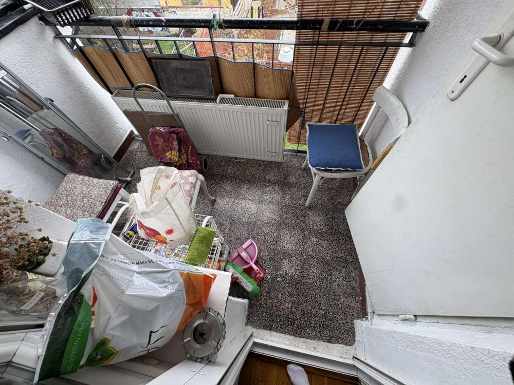 Slika 4 - Dvoiposoban stan na Grbavici,prilika!