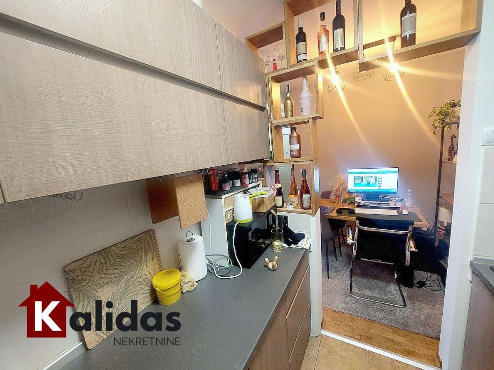 Slika 10 - Stan,NOVI SAD,GRBAVICA,kv: 50, € 135960, ID: 1007673