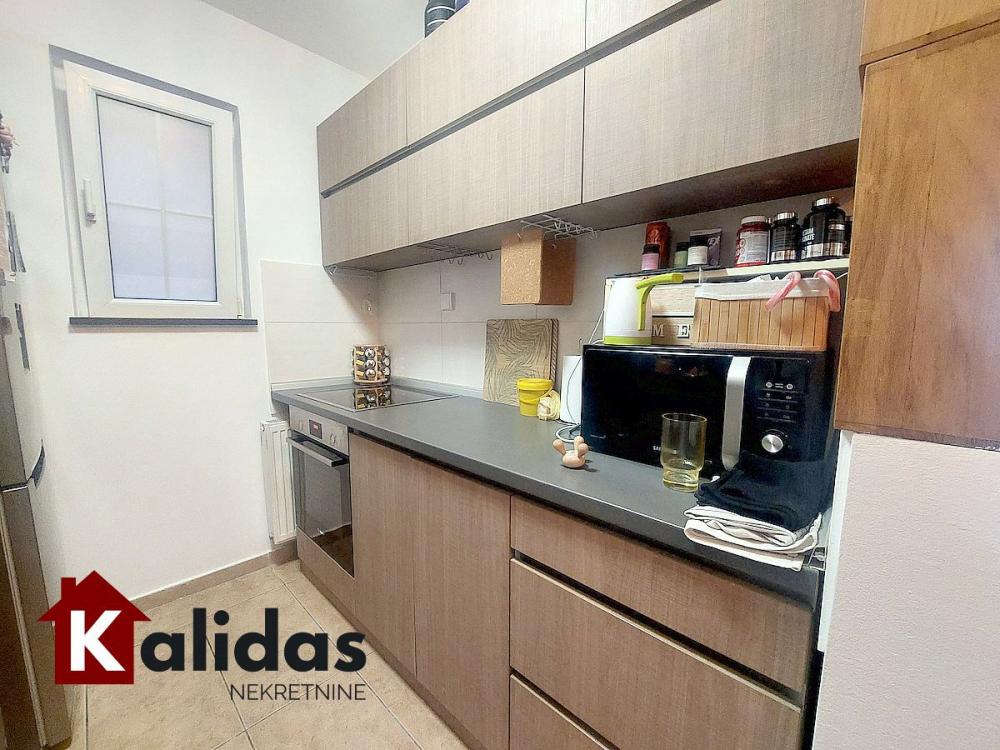 Slika 9 - Stan,NOVI SAD,GRBAVICA,kv: 50, € 135960, ID: 1007673