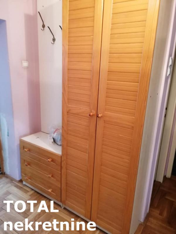 Slika 2 - Stan,NOVI SAD,CENTAR,kv: 77.00, € 193000, ID: 1101875