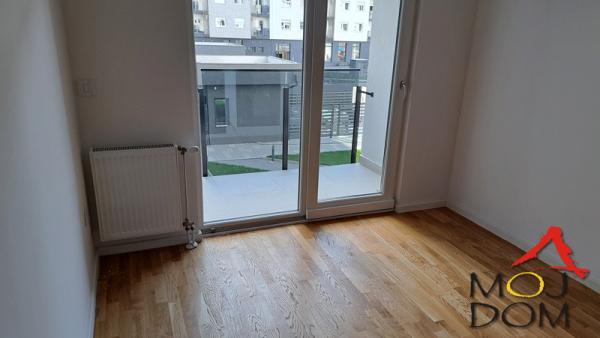 Slika 8 - Stan,NOVI SAD,ŠONSI,kv: 37, € 128750, ID: 1031467