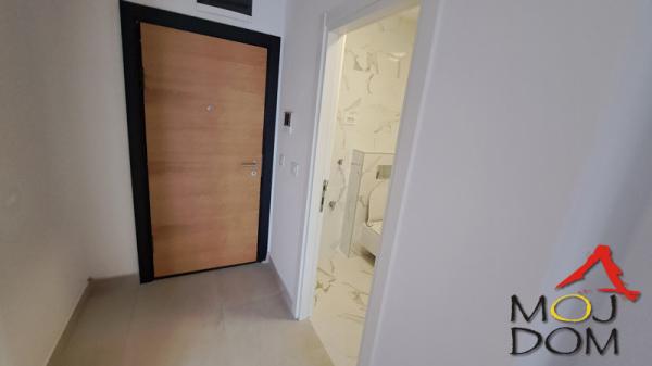 Slika 6 - Stan,NOVI SAD,ŠONSI,kv: 37, € 128750, ID: 1031467