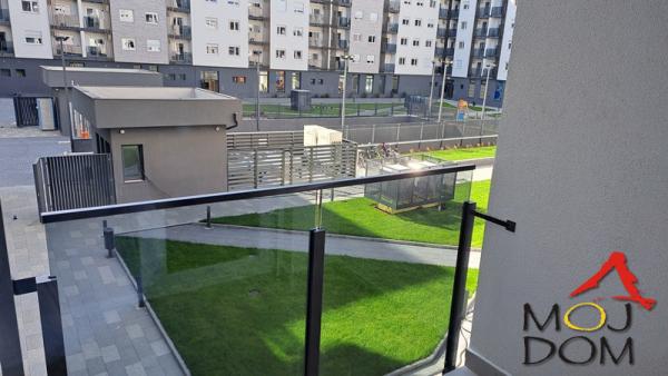 Slika 9 - Stan,NOVI SAD,ŠONSI,kv: 37, € 128750, ID: 1031467