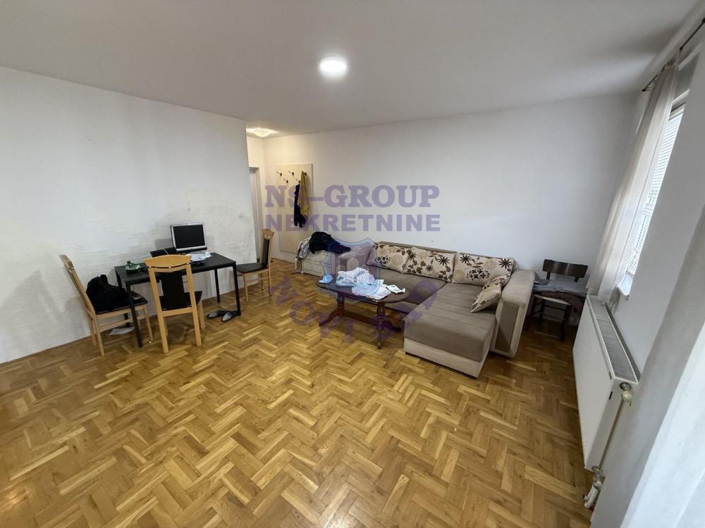 Slika 3 - Garsonjera na Novoj Detelinari!