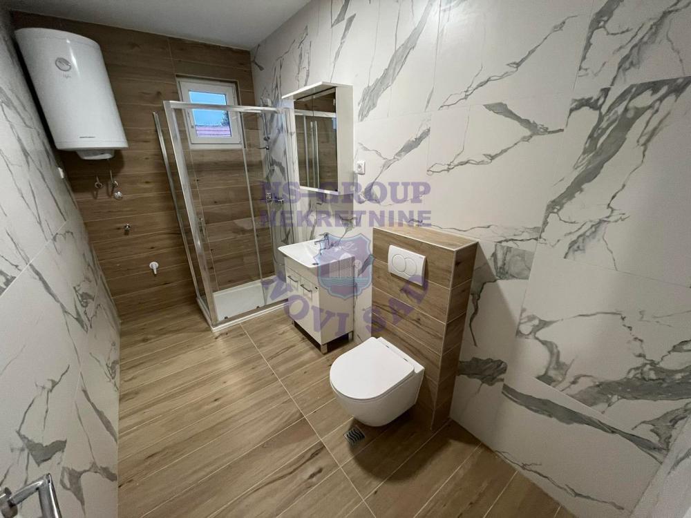 Slika 5 - Dvosoban, 48m2, Adice Novi Sad, sa terasom